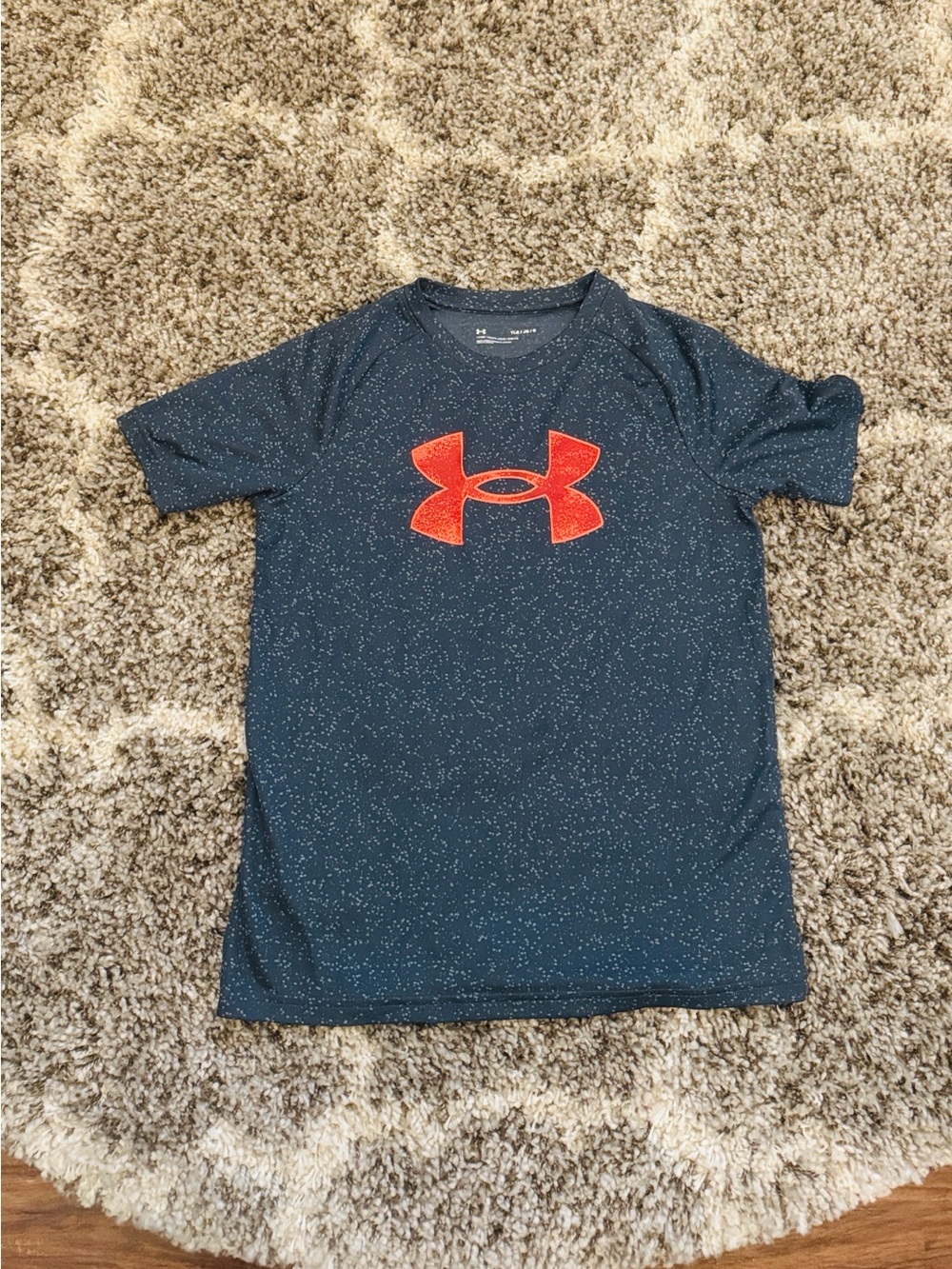 Under Armour Navy Speckled Short Sleeve Tee with Red Logo